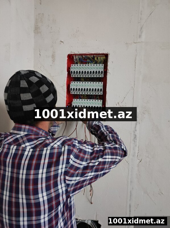 30 İlin təcrübəsi Elektrik ustasi